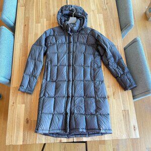 North Face Long Puffer Coat Gray L